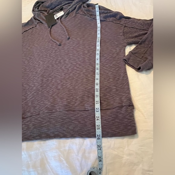 Gibsonlook Raglan Hoodie - Picture 7 of 10